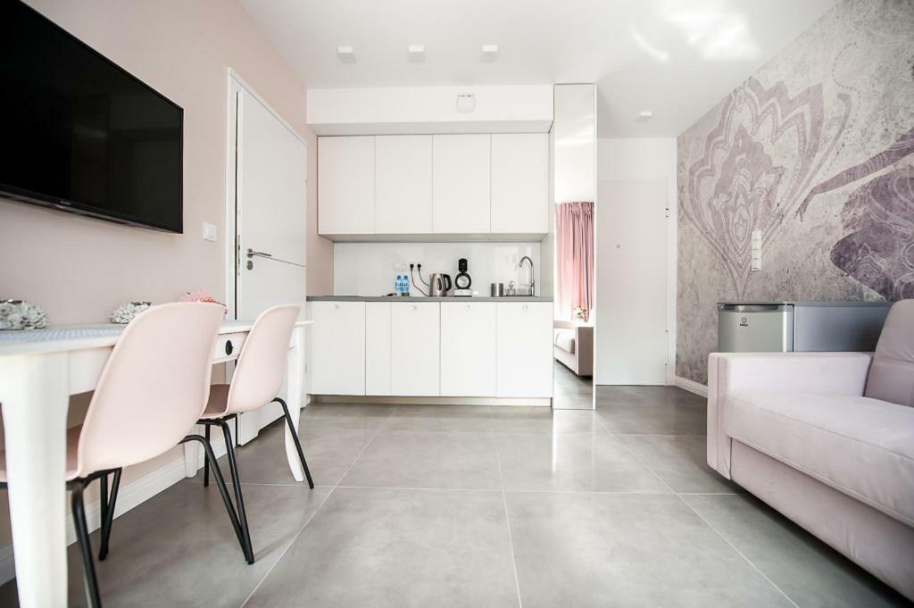 Amelia Suite Gdansk Exterior photo